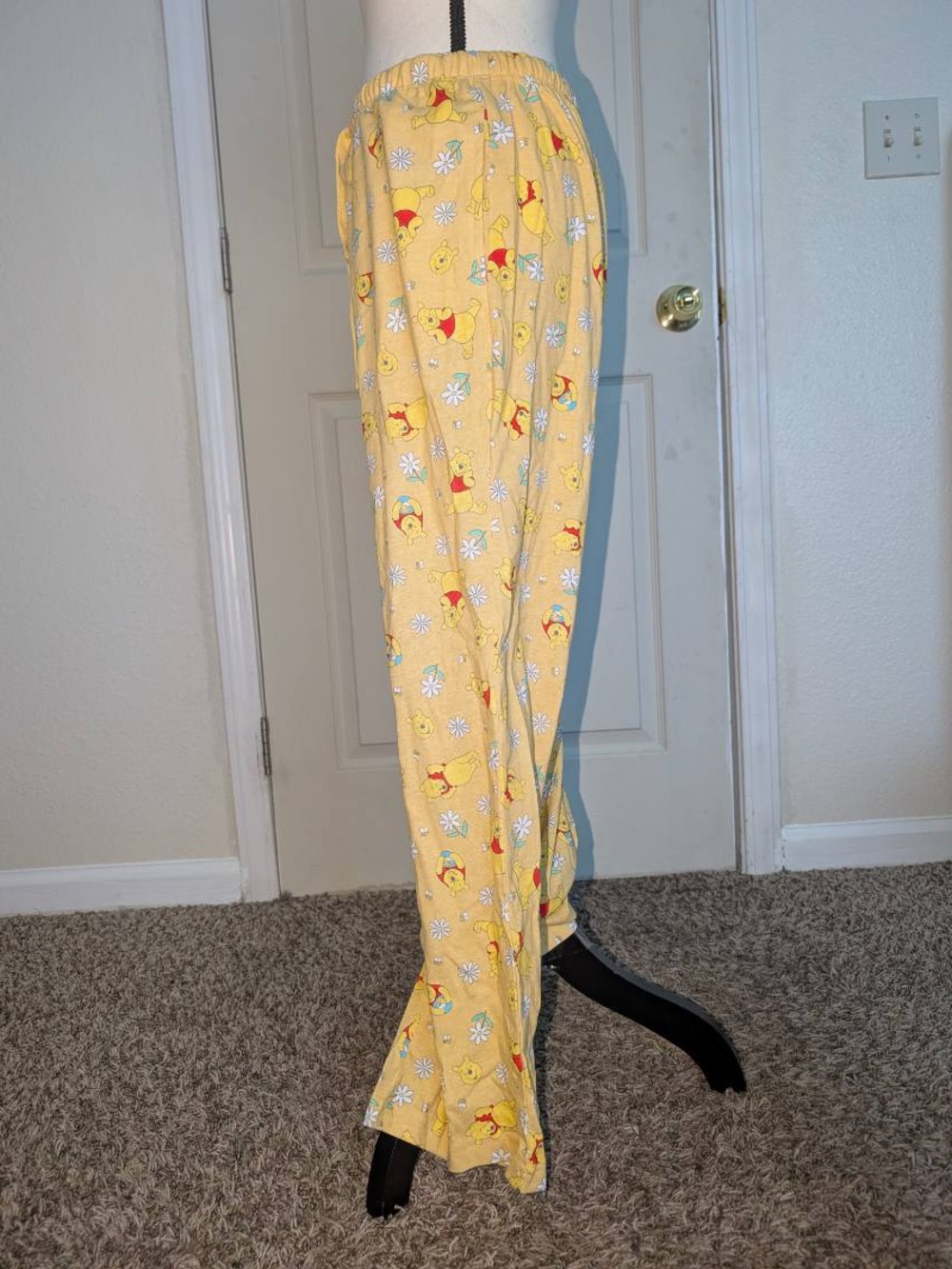 Disney Winnie the Pooh Pale Yellow Sleep Pants - Picture 3 of 9